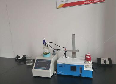 楓葉管業(yè)購買我公司的V310S-KHF卡氏加熱爐檢測聚乙烯(PE)中的水分 楓葉管業(yè)購買我公司的V310S-KHF卡氏加熱爐檢測聚乙烯(PE)中的水分