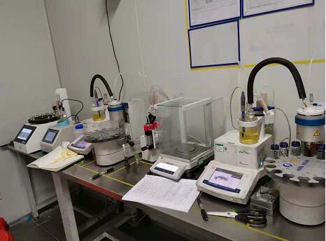 動力電池行業(yè)知名客戶兩次購買我公司4套V310S-KHF多工位卡氏加熱爐水分測定儀 動力電池行業(yè)知名客戶兩次購買我公司4套V310S-KHF多工位卡氏加熱爐水分測定儀