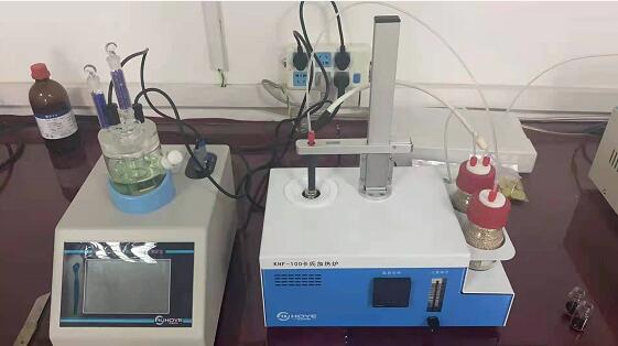 山東海麗管道訂購我公司V310S-KHF卡氏加熱爐水分測定儀檢測PE粒子中的水分 山東海麗管道訂購我公司V310S-KHF卡氏加熱爐水分測定儀檢測PE粒子中的水分